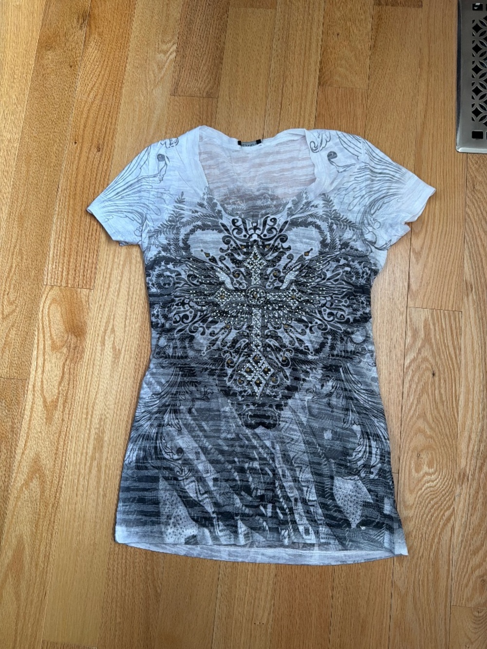Venus Studs and crystals Design Tee - medium